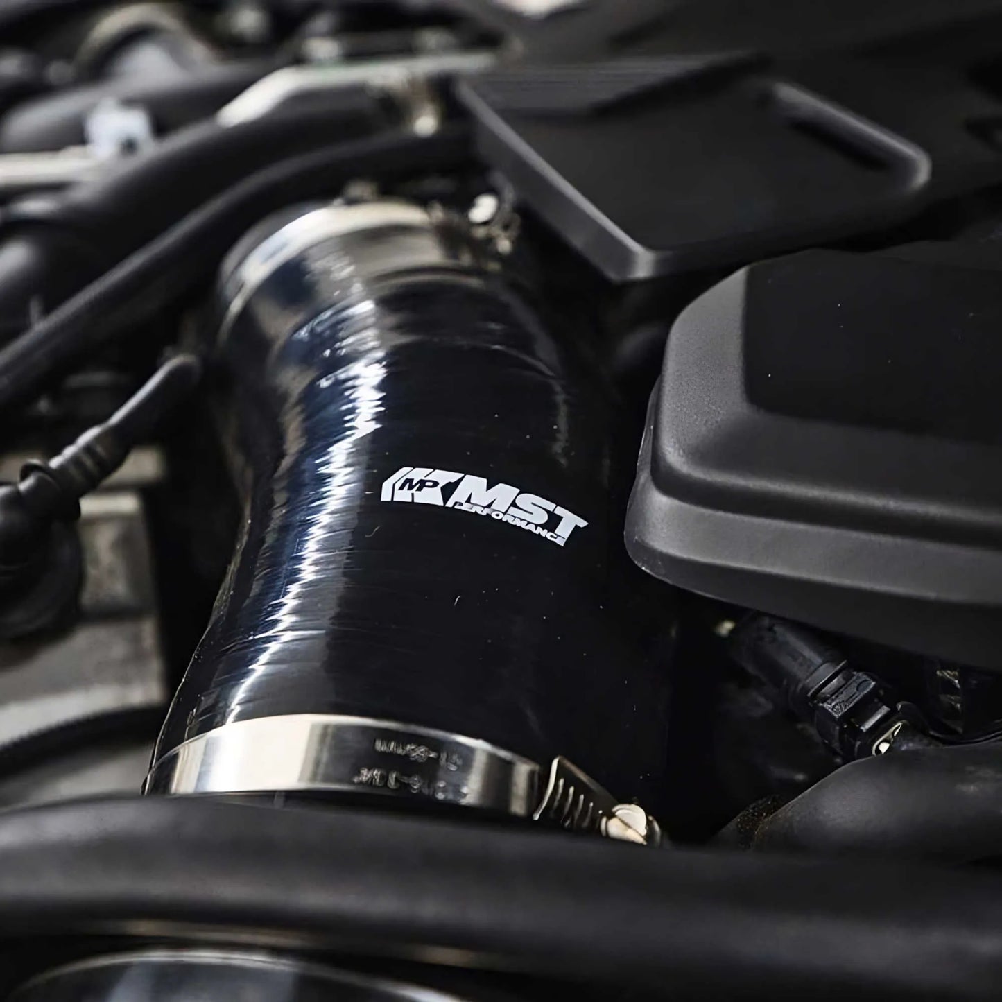 MST Performance BMW M5 & M8 Induction Kit RED (inc. Competition models)