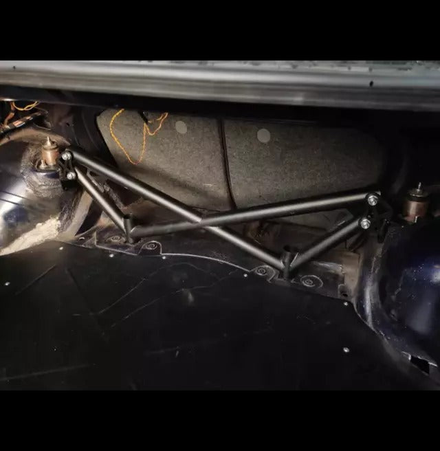 Swagier BMW E36 X-brace Subframe Rear 4pt