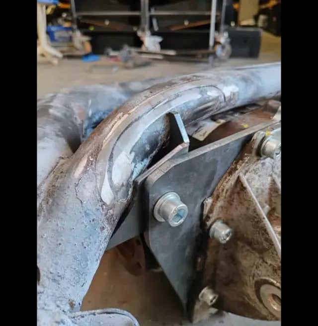 Swagier BMW E46 additional differential mounting plates type 168