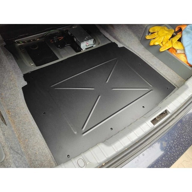 Swagier BMW E90 E91 E92 E9x Spare Wheel Cover