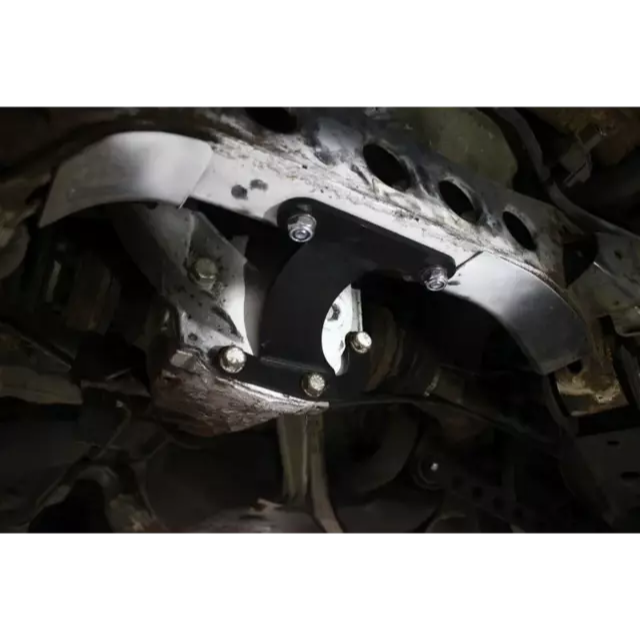 Swagier 168L BMW E90 Strengthening the differential mounting E91 E92 E93