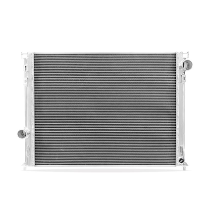 Mishimoto Dodge Challenger R/T 392, Scat Pack, SRT, Hellcat Aluminium Radiator (2008, 2011-2016)