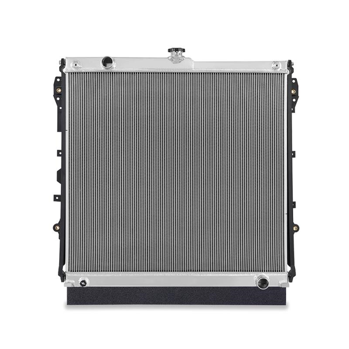 Mishimoto Toyota Tundra 4.6L/4.7L/5.7L Aluminium Radiator (2007+)