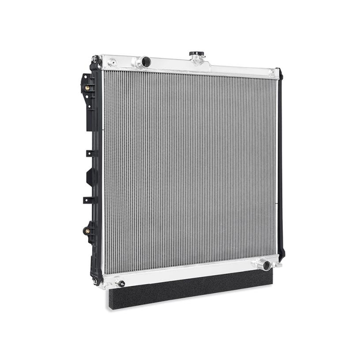 Mishimoto Toyota Tundra 4.6L/4.7L/5.7L Aluminium Radiator (2007+)